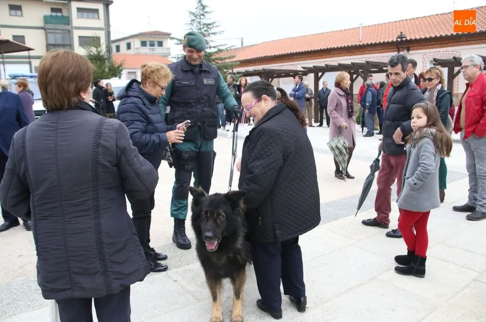 Foto 4 - Exhibici&oacute;n de la Guardia Civil en Galinduste