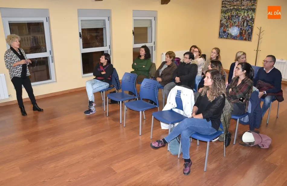 Ampli proyecta un documental contra el patriarcado  