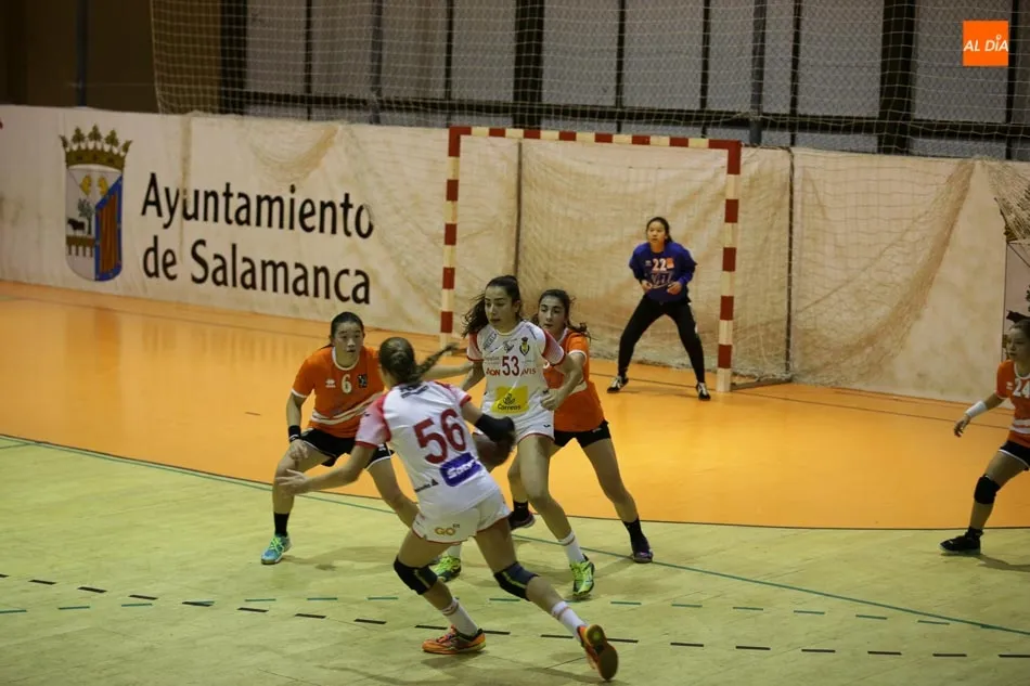 Foto 4 - El Cadete del Ciudad de Salamanca le sirve como preparaci&oacute;n a la Selecci&oacute;n Espa&ntilde;ola de Balonmano ...