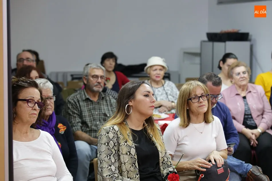 Foto 6 - Asunci&oacute;n Iglesias y Marta del Pozo ofrecen una coloquio sobre violencia de g&eacute;nero  