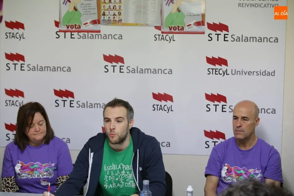 Foto 4 - STE presenta una candidatura que aboga por la "escuela p&uacute;blica, laica, gratuita e inclusiva"