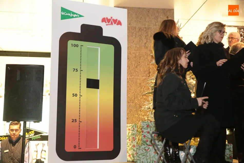 Foto 8 - El Corte Ingl&eacute;s inaugura la Navidad con el encendido de la fachada de Mar&iacute;a Auxiliadora