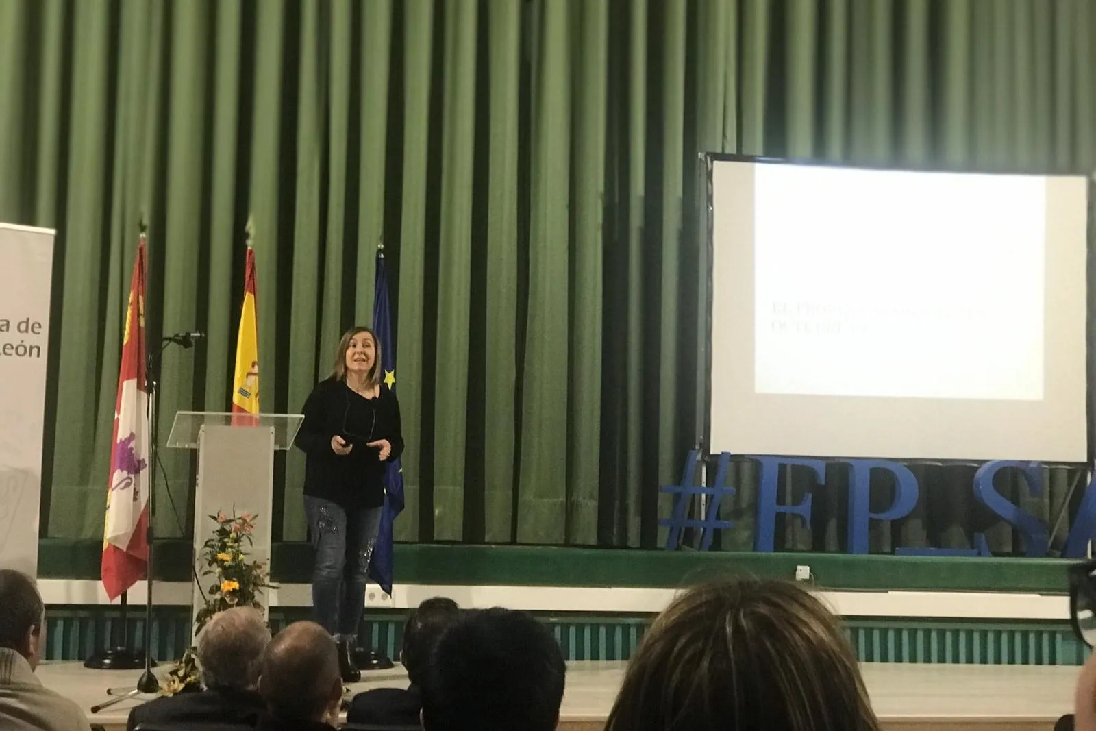 Foto 4 - Gejo de los Reyes protagoniza una jornada del CIFP R&iacute;o Tormes sobre metodolog&iacute;as innovadoras  