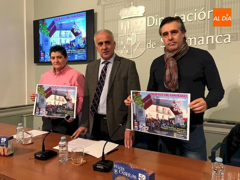 Patricia Diego, Jesús María Ortiz y Casimiro Blanco durante la presentación