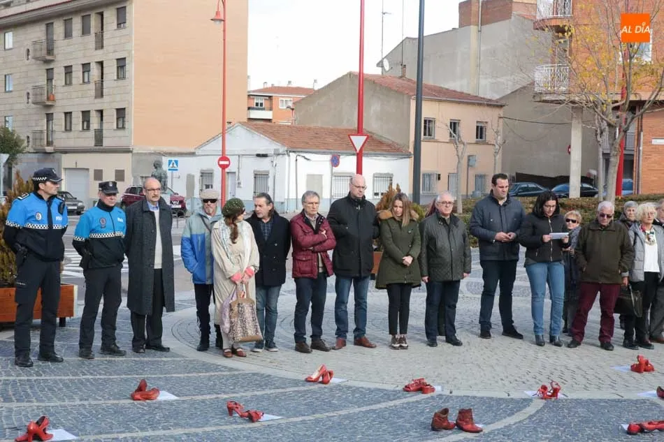 Foto 3 - Santa Marta muestra su rechazo a la violencia de g&eacute;nero&nbsp;    &nbsp;  