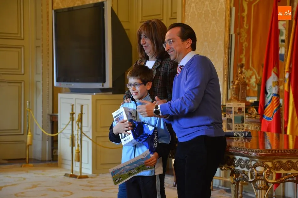 Foto 3 - El Ayuntamiento y Aqualia entregan los premios de la 16&ordf; edici&oacute;n del Concurso Infantil sobre la...