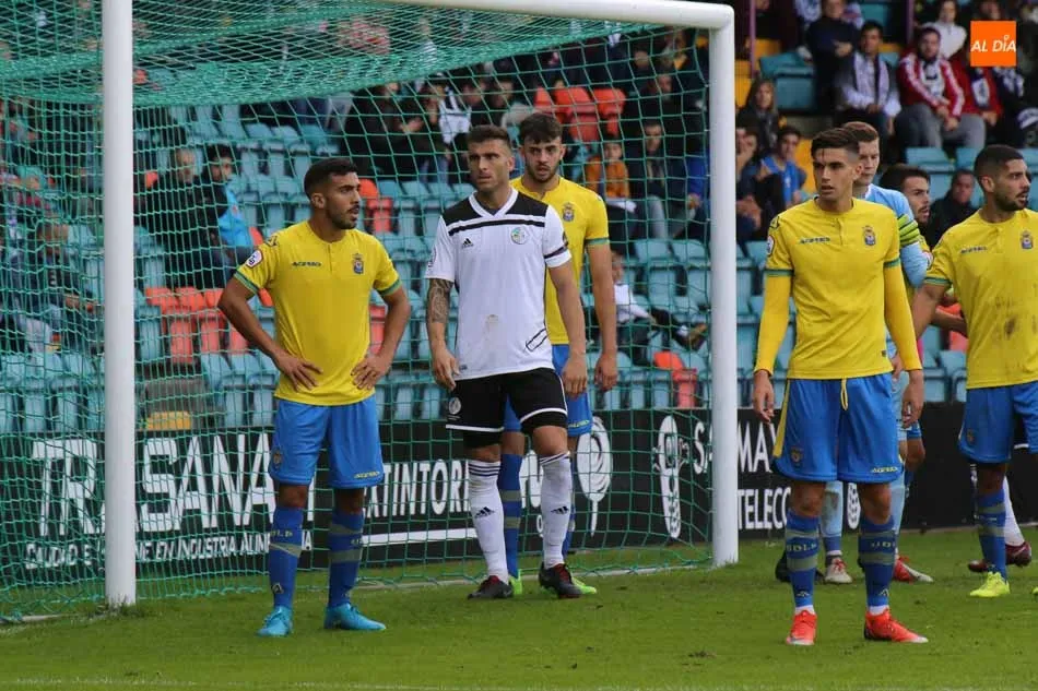 Armando Lozano en el partido frente a Las Palmas B