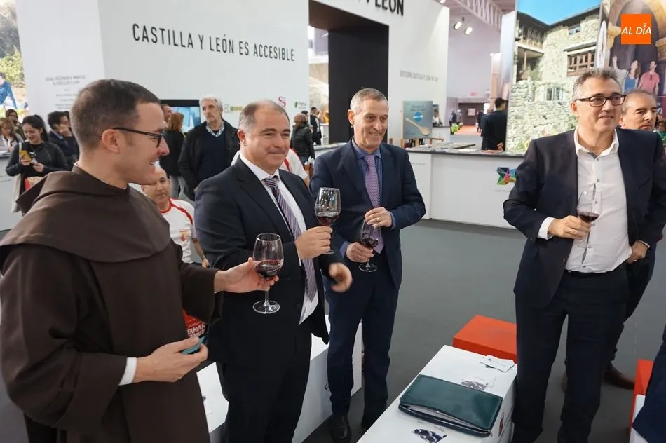 Foto 6 - INTUR brinda a la salud de la Ruta del Vino de la Sierra de Francia