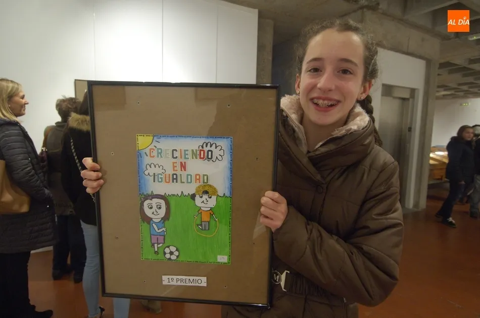 Foto 9 - Ampli hace entrega de los premios de sus concursos de dibujos y relatos cortos  