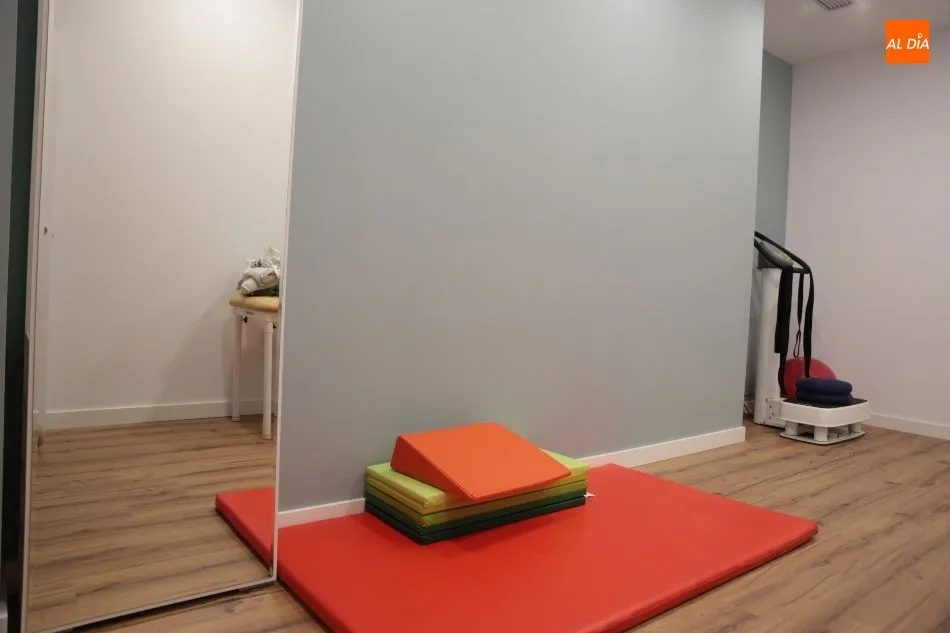 Foto 2 - La Cl&iacute;nica Fisioterapia y Osteopat&iacute;a Olimpo estrena instalaciones en Carbajosa de la Sagrada