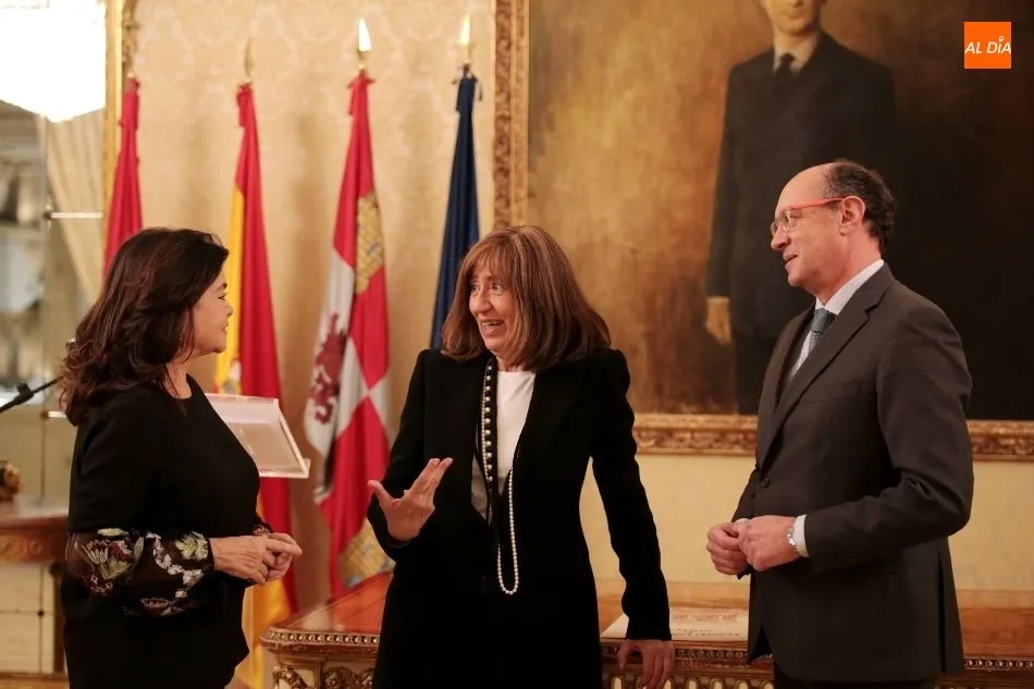 Foto 2 - La primera mujer que presidi&oacute; la Federaci&oacute;n Internacional de Farmacia, nueva Hu&eacute;sped Distinguida ...