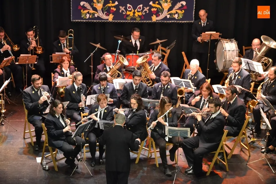 Foto 6 - La Banda de M&uacute;sica honra a Santa Cecilia con su tradicional concierto  