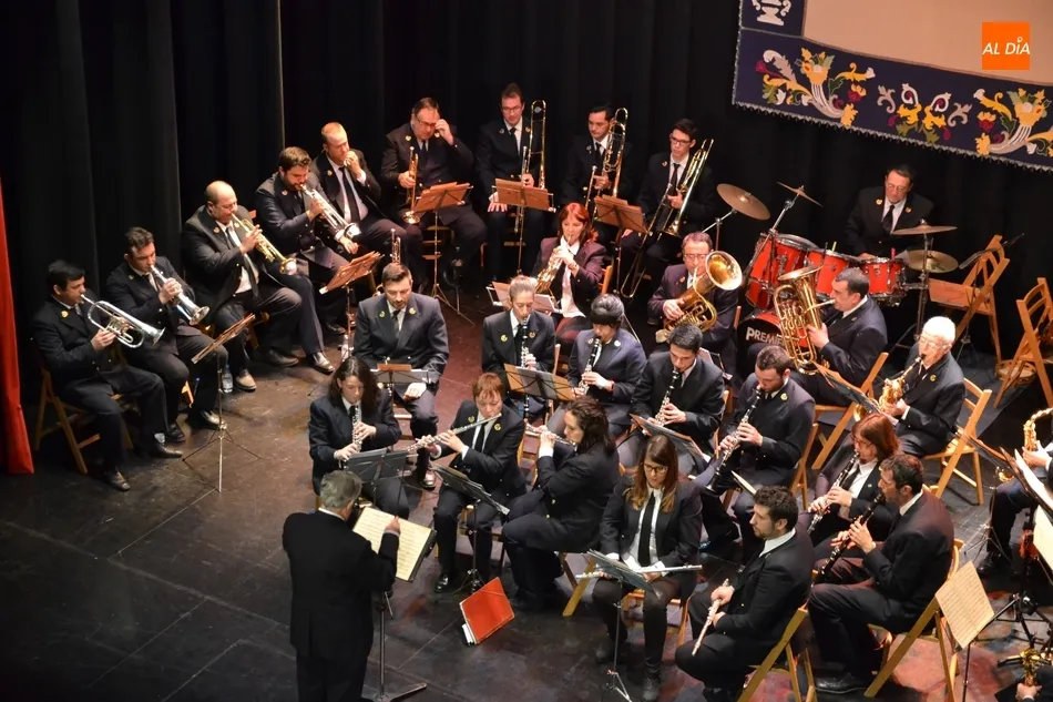 Foto 3 - La Banda de M&uacute;sica honra a Santa Cecilia con su tradicional concierto  