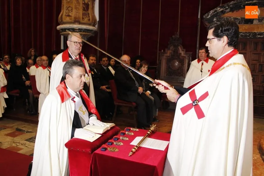 Foto 2 - Ceremonia de investidura de los nuevos nobles caballeros y damas de Isabel la Cat&oacute;lica en la...