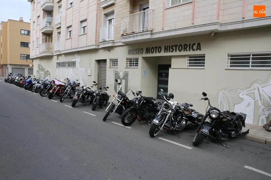 Foto 6 - Ruta Motera solidaria entre Santa Marta y Ledesma a favor de Movember Charro