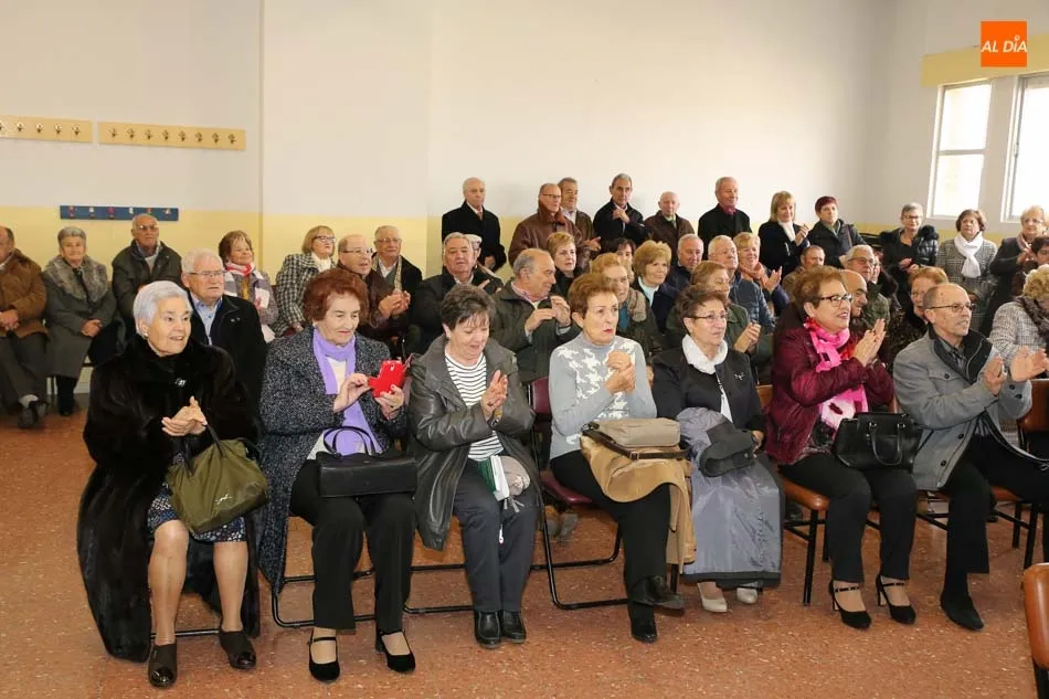 Foto 10 - La Asociaci&oacute;n de Mayores de Chamber&iacute; celebra su semana cultural