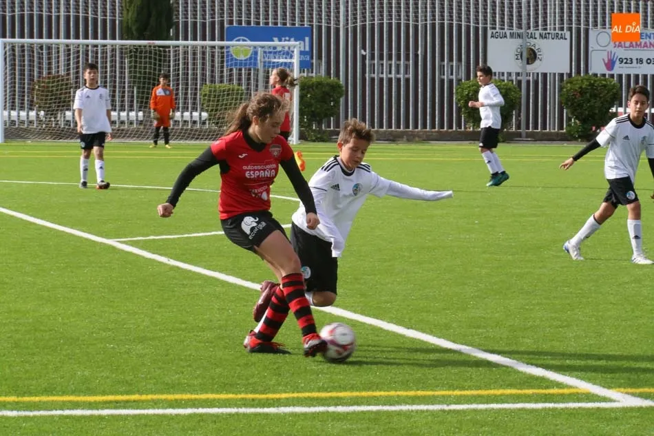 Foto 5 - Resultados, clasificaciones e im&aacute;genes del f&uacute;tbol base provincial