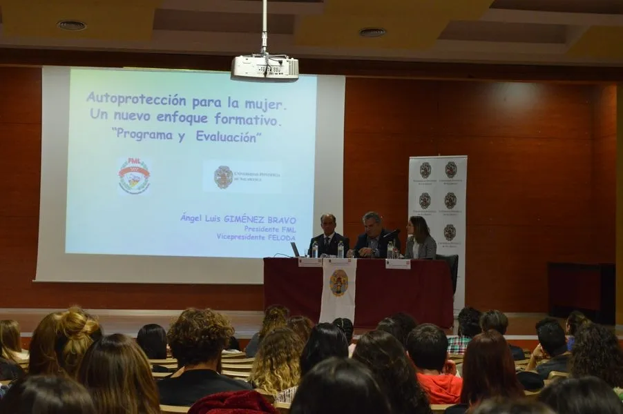 Foto 5 - Uno de&nbsp;cada cuatro j&oacute;venes de entre 15 y 29 a&ntilde;os cree que la violencia de g&eacute;nero es una...