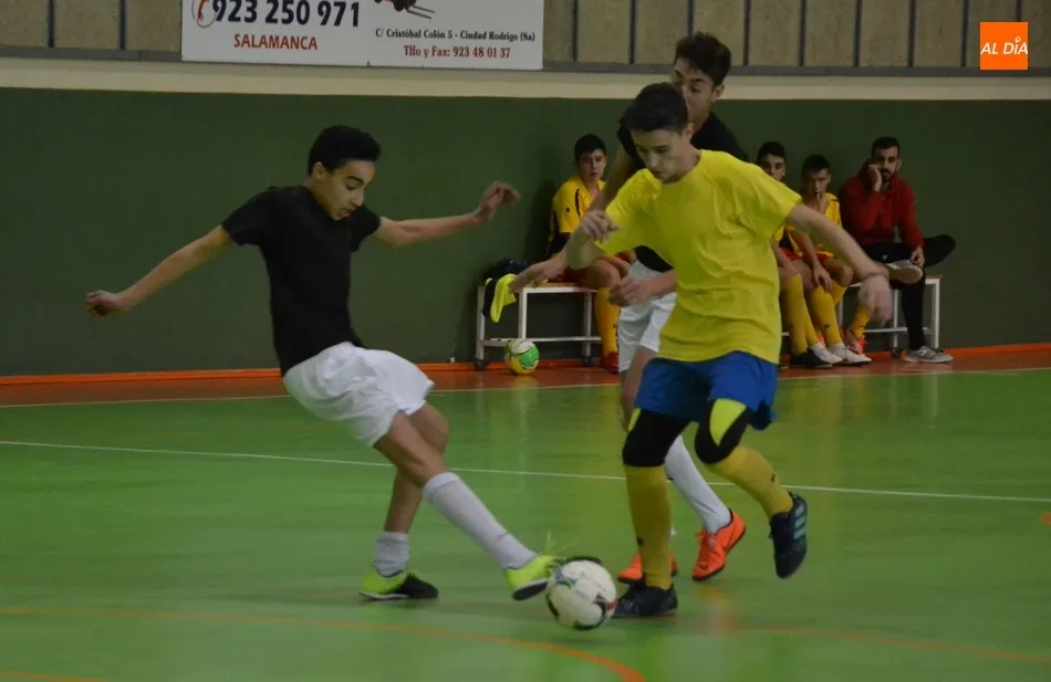 Foto 11 - Resultados desiguales para los equipos de Vitigudino de f&uacute;tbol sala en los Juegos Escolares&nbsp;