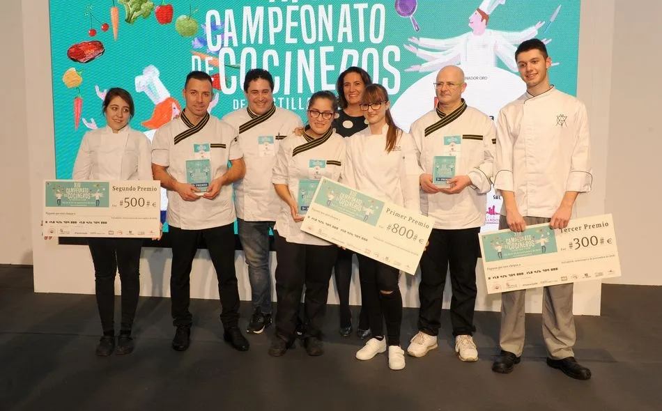 Foto 3 - Sheila Garc&iacute;a Sanz se hace con el primer premio en el Campeonato Regional de Cocina &nbsp;  