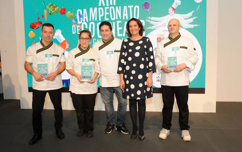 Foto 2 - Sheila Garc&iacute;a Sanz se hace con el primer premio en el Campeonato Regional de Cocina &nbsp;  