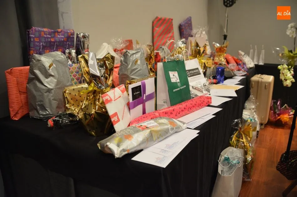 Foto 4 - Afibrosal celebra una cena solidaria para combatir la fibromialgia y la fatiga cr&oacute;nica  