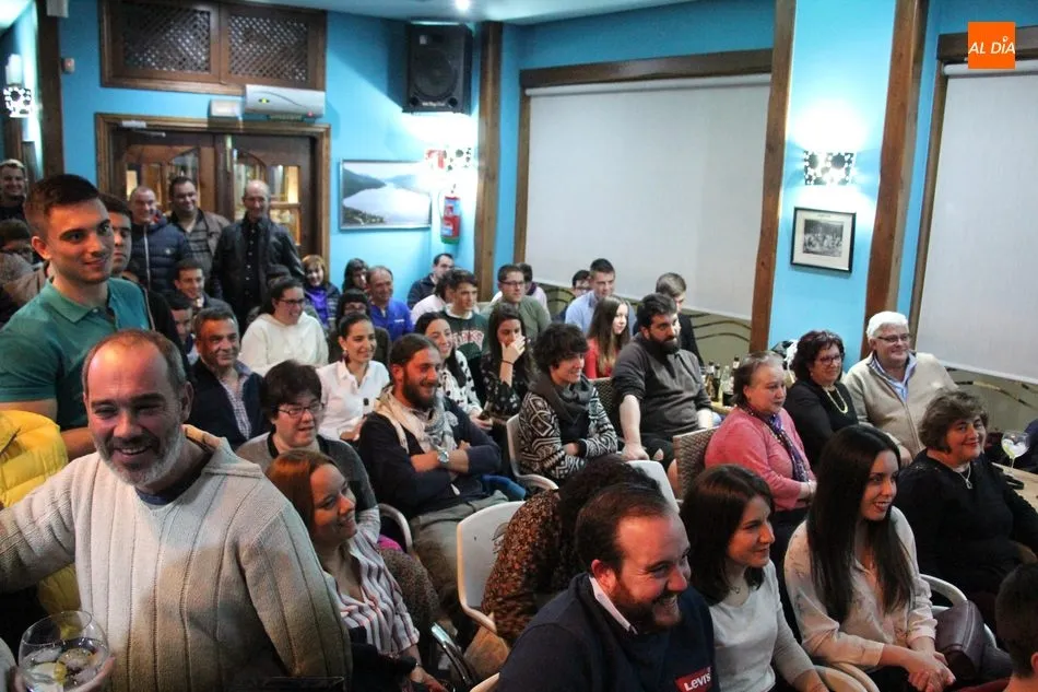 Foto 5 - Dani Fontecha pone un excelente broche a los mon&oacute;logos de la Cafeter&iacute;a Imperial  