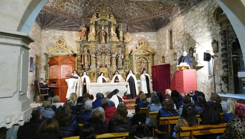El grupo Lazarillo de Tormes llenó la iglesia de Aldeaseca de la Armuña