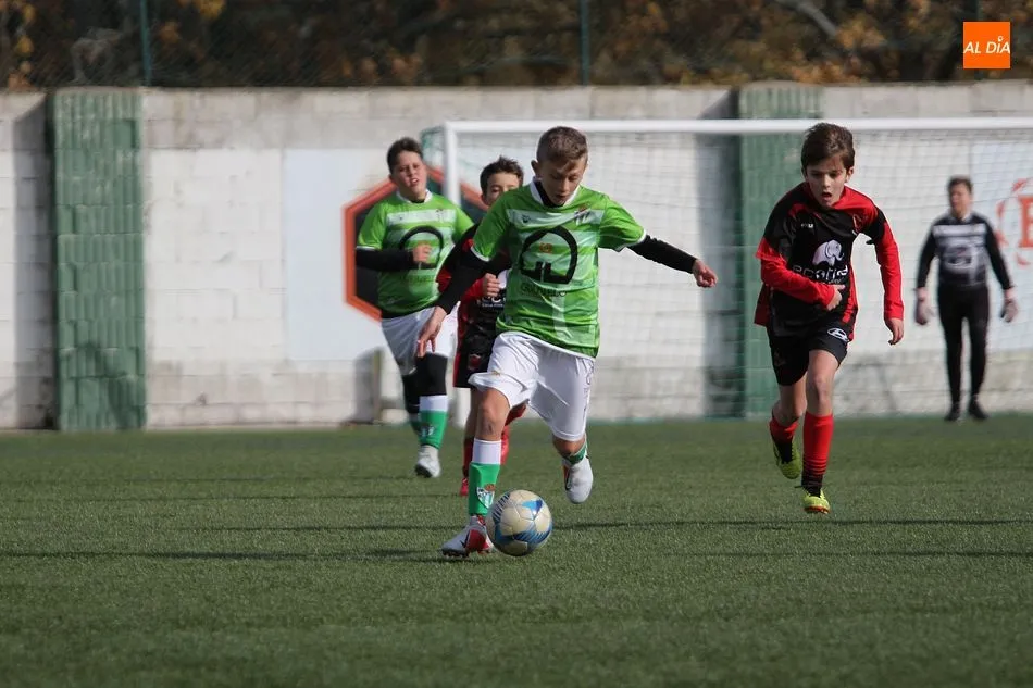 Foto 9 - Cadete, Infantil, Juvenil y Alev&iacute;n C ganan para la cantera del Guijuelo en una variada jornada