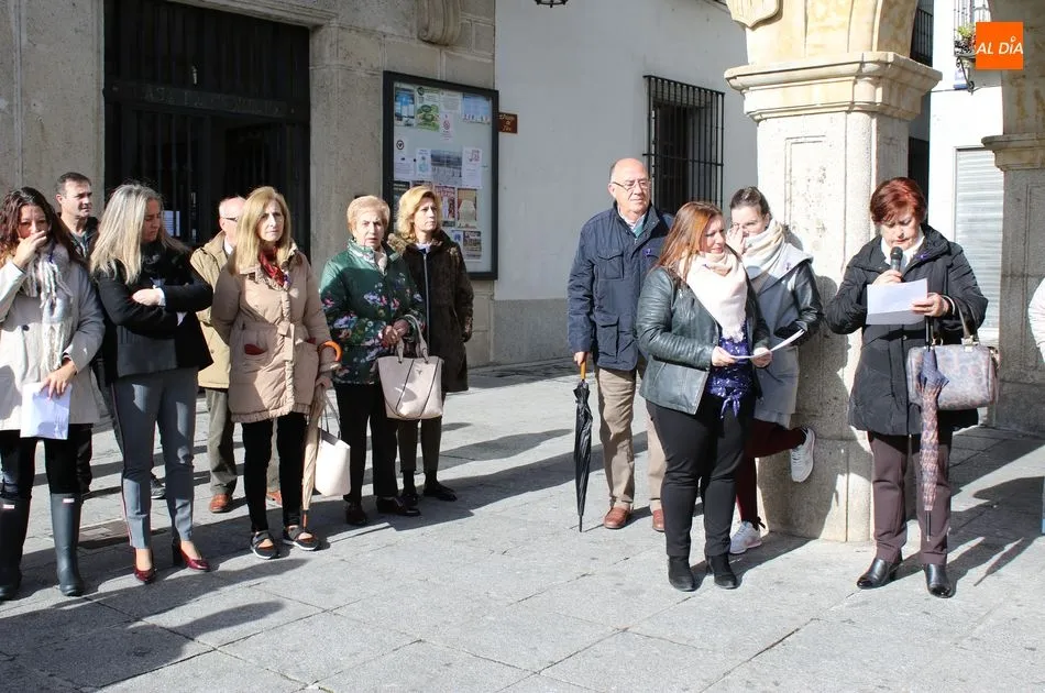 La plaza mayor albergó el Día Internacional de la eliminación de la violencia contra la mujer
