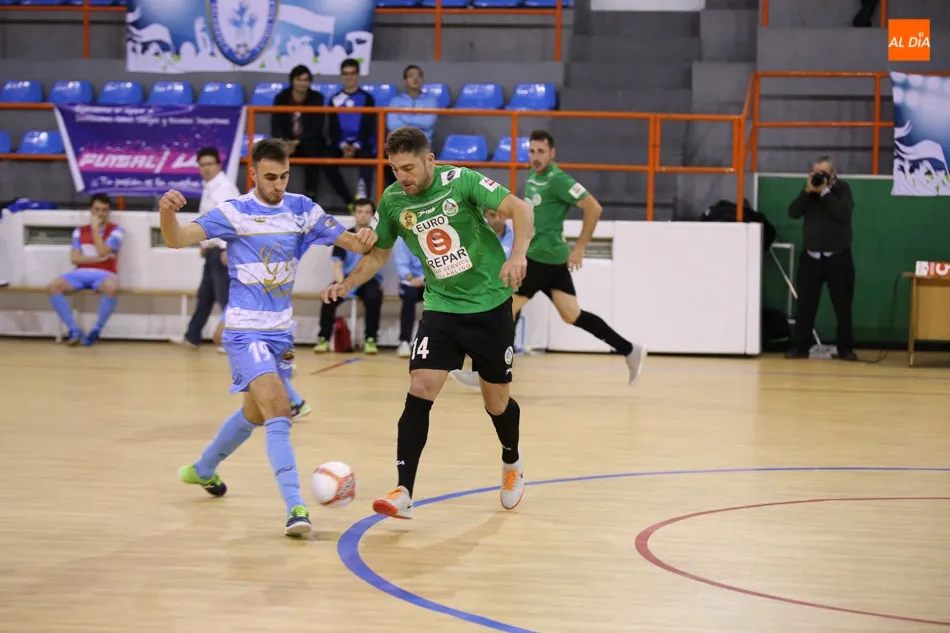 Foto 11 - El Salamanca F&uacute;tbol Sala vuelve a la victoria con una manita (5-0)