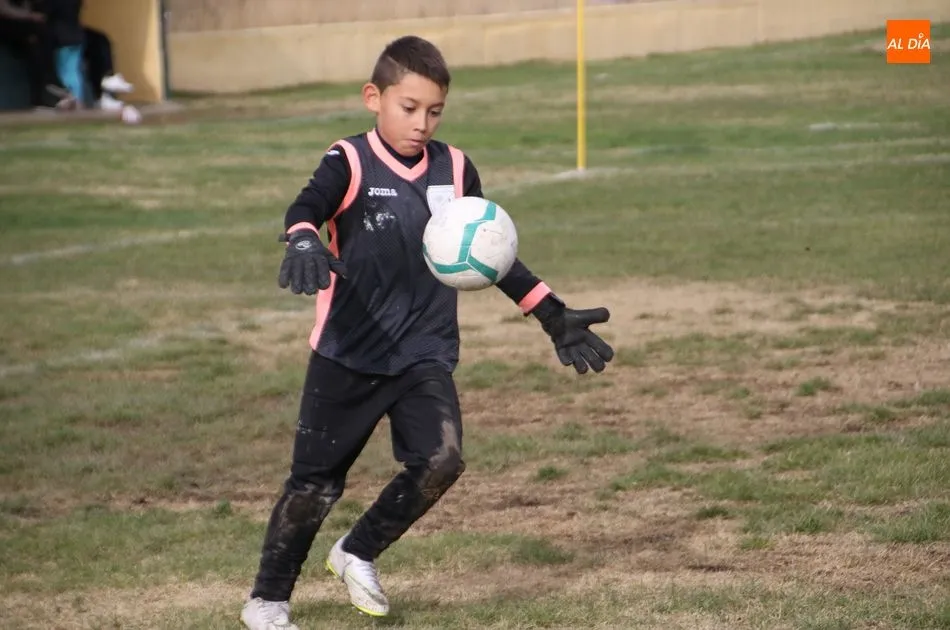 Foto 5 - Buena jornada para los equipos del Alba de Tormes Club de F&uacute;tbol