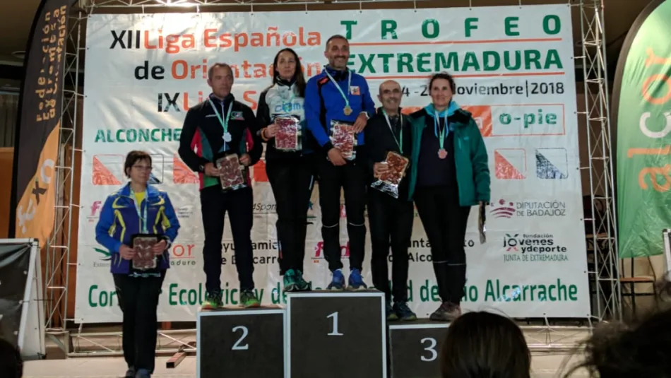 Foto 4 - El Club Ciudad Rodrigo Orientaci&oacute;n asciende a 1&ordf; Divisi&oacute;n  