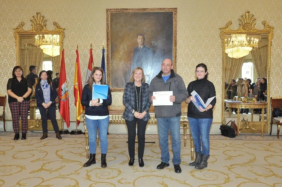 Foto 4 - El Consistorio forma a m&aacute;s de cien desempleados para mejorar su capacidad de inserci&oacute;n laboral