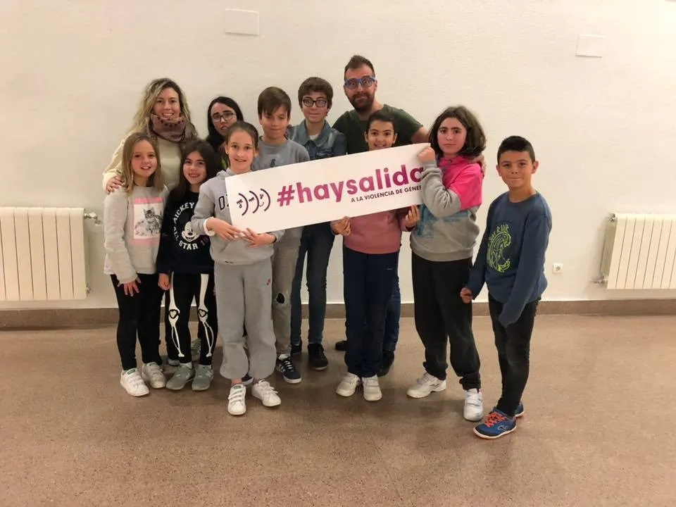 Foto 10 - La villa vive con compromiso el D&iacute;a Internacional contra la Violencia a las Mujeres