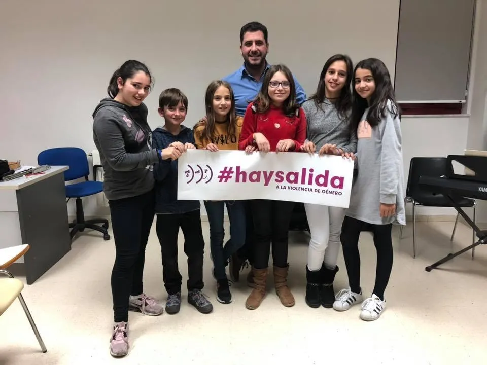Foto 5 - La villa vive con compromiso el D&iacute;a Internacional contra la Violencia a las Mujeres