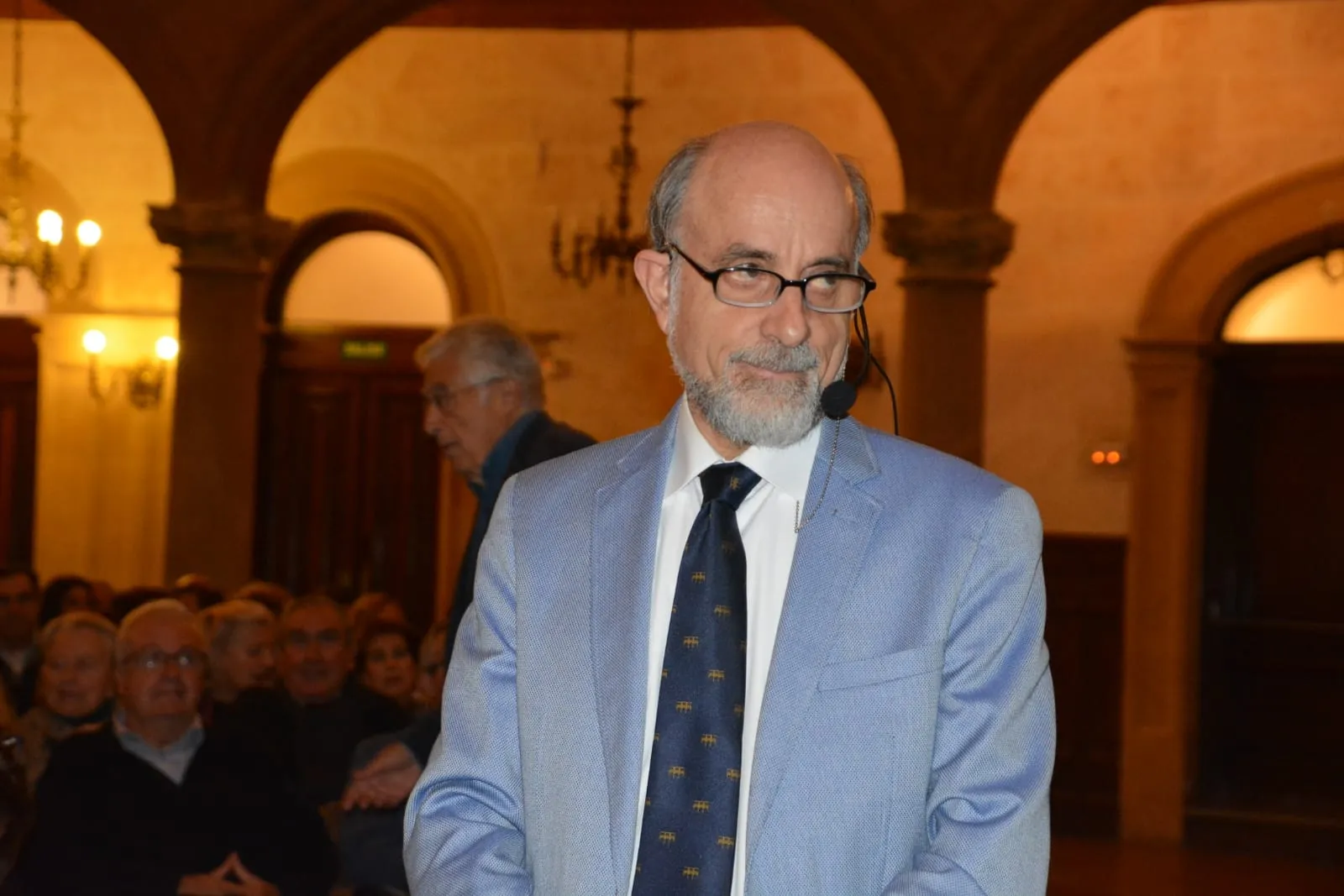 Foto 4 - Vicente Sierra Puparelli desvela&nbsp;los entresijos de la Universidad de Salamanca  