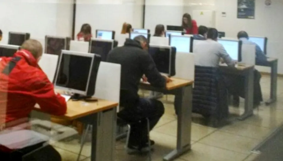 Examen de obtención del permiso de conducir, correspondiente a un caso anterior de irregularidades