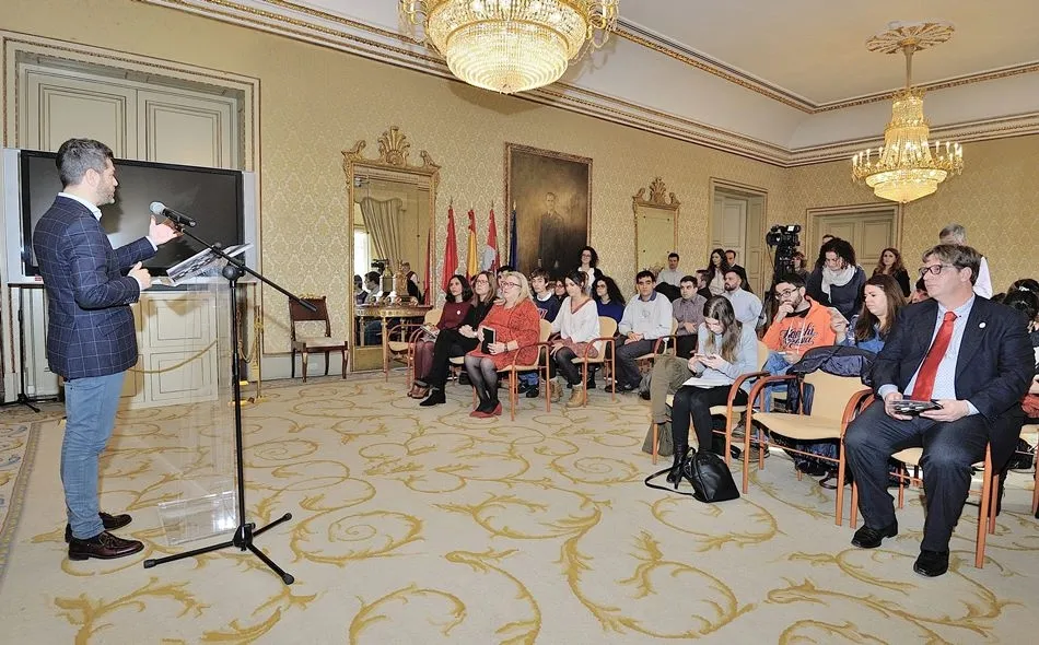 Foto 2 - Nueva gu&iacute;a para hacer la ciudad m&aacute;s accesible a las personas con Trastornos del Espectro Autista