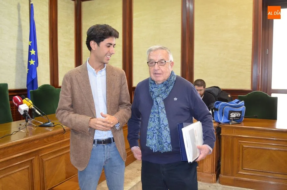 Foto 3 - B&eacute;jar recibe el reconocimiento de Fecitcal por el D&iacute;a del Turismo de Castilla y Le&oacute;n  