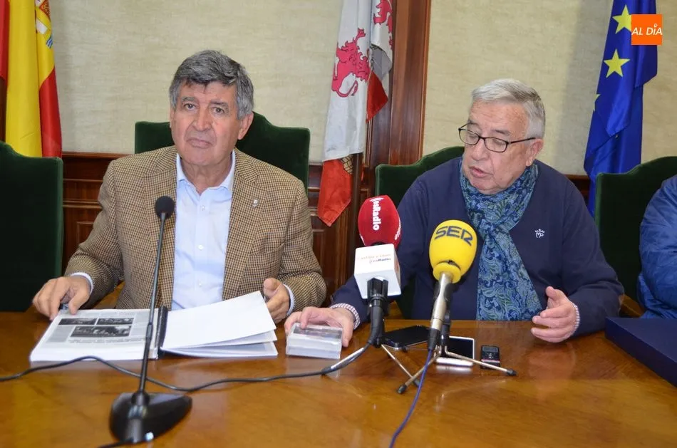 Foto 4 - B&eacute;jar recibe el reconocimiento de Fecitcal por el D&iacute;a del Turismo de Castilla y Le&oacute;n  