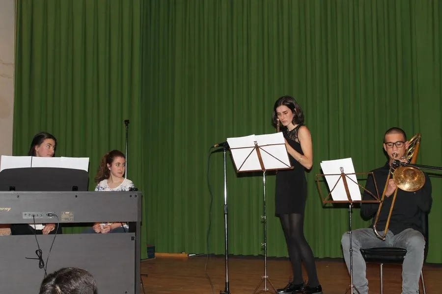 Foto 4 - Los colegios mayores de Salamanca organizan un concierto ben&eacute;fico con alumnos del Coscyl  