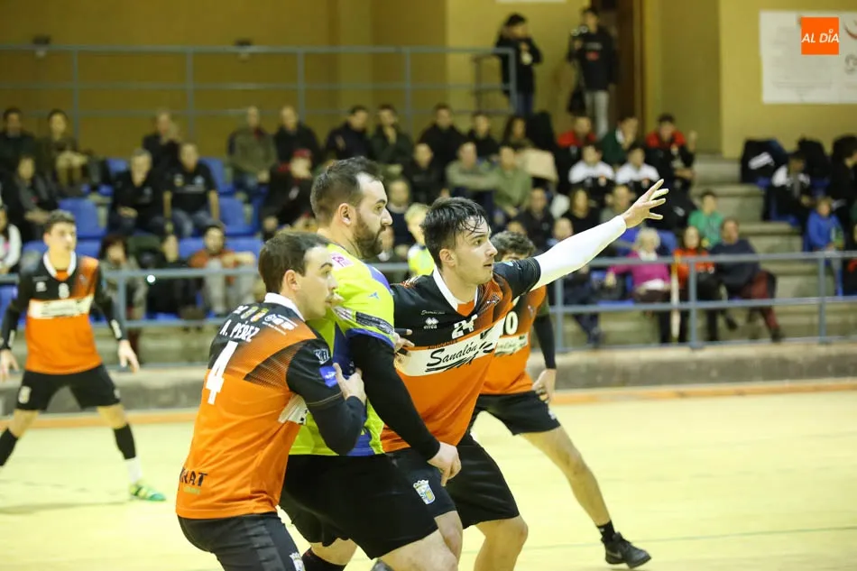 Acción de un partido anterior del Autocares Sanalón Ciudad de Salamanca