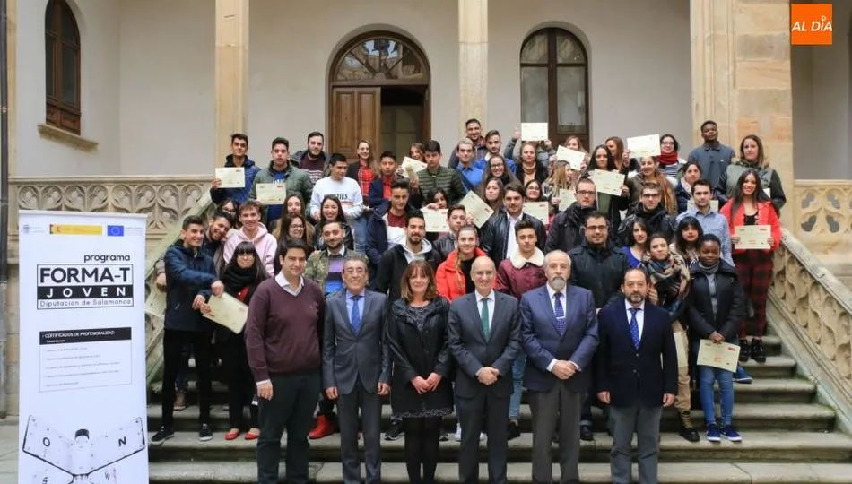 La Salina ha acogido la entrega de los diplomas a 66 jóvenes de Forma-T. Fotos: Alberto Martín