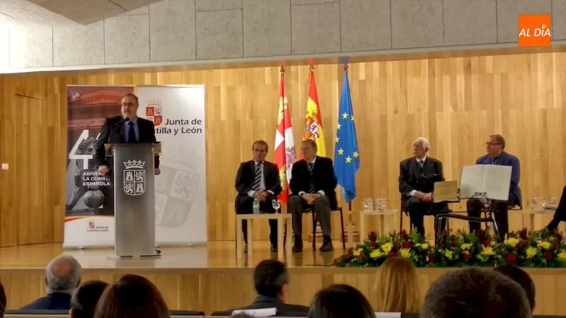 Foto 5 - El Colegio Calasanz participa en la celebraci&oacute;n de los 40 a&ntilde;os de la Constituci&oacute;n Espa&ntilde;ola
