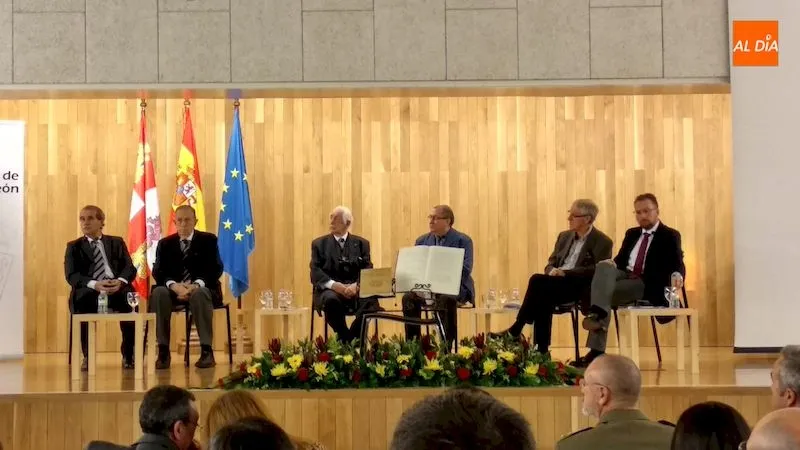 Foto 3 - El Colegio Calasanz participa en la celebraci&oacute;n de los 40 a&ntilde;os de la Constituci&oacute;n Espa&ntilde;ola