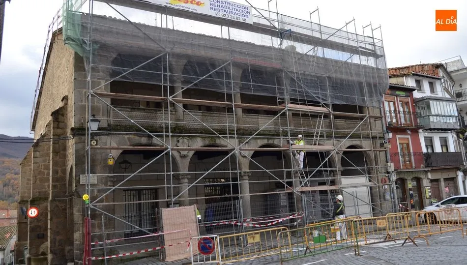 Obras en el tejado del edificio consistorial de Béjar