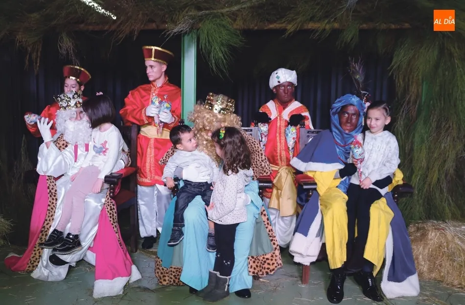 Foto 3 - Teatro, talleres, un mercadillo y el deporte animar&aacute;n la Navidad en Vitigudino  