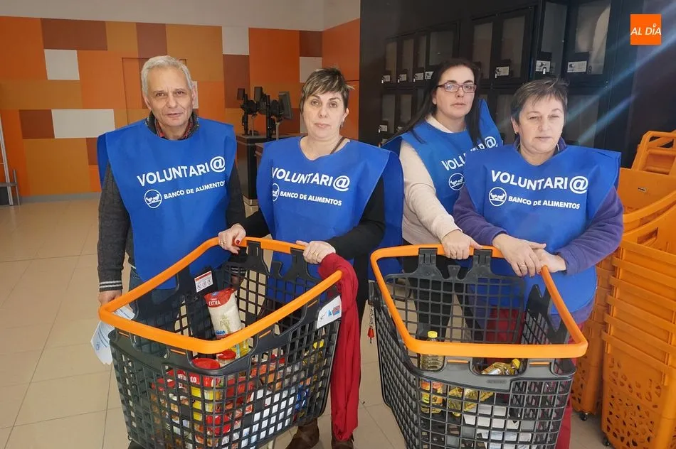 Foto 8 - La villa se suma a la sexta gran recogida de alimentos