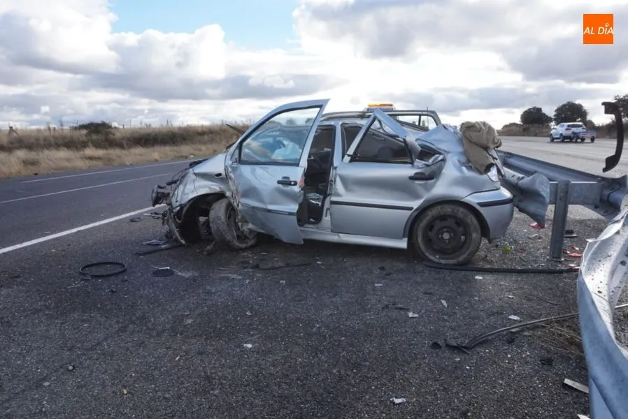 Foto 4 - Herido el &uacute;nico ocupante de un veh&iacute;culo tras perder el control en la A-66&nbsp;